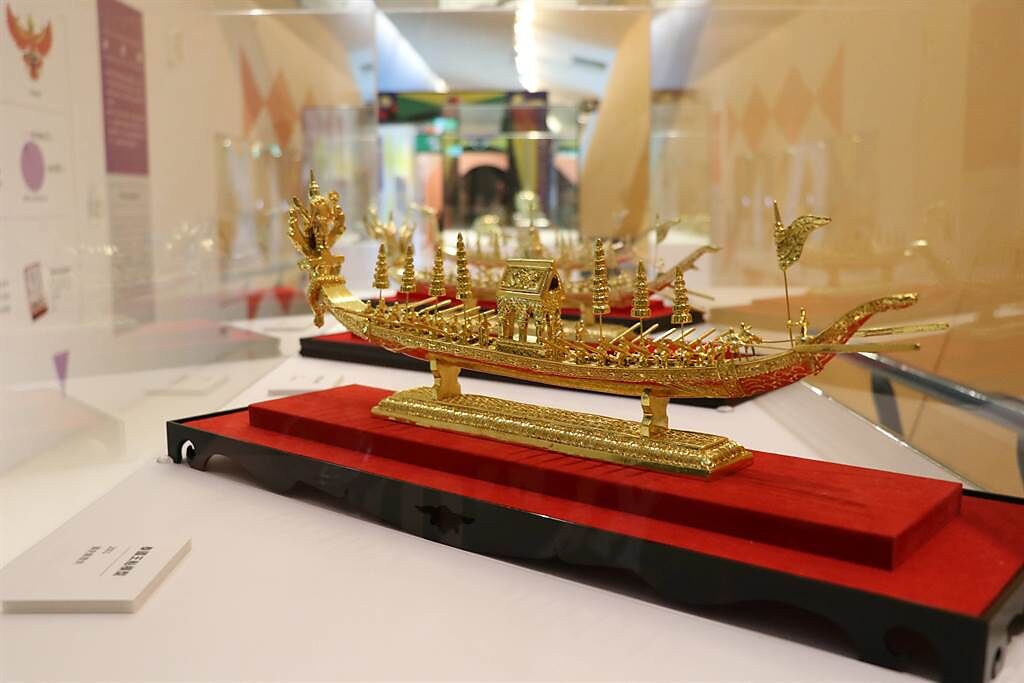 泰國王船模型作工精細，揭示暹羅皇室文化的印度元素。（十三行博物館提供）