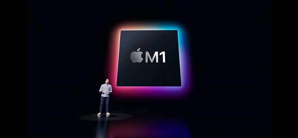 蘋果全新的iPad Pro搭載了M1晶片，其CPU提升最快達50%之餘，GPU的能力也提升了40%。（翻攝直播畫面）