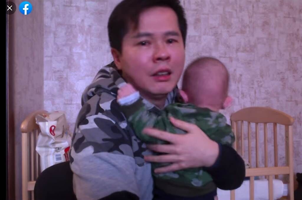 盧先生找烏克蘭代孕生子，今年1月前往當地接孩子，至今已受困3個月無法返台，讓他忍不住崩潰拍片求救，而他今也臉書曝光最新進度。（圖／翻攝自Wenchung Lu臉書）