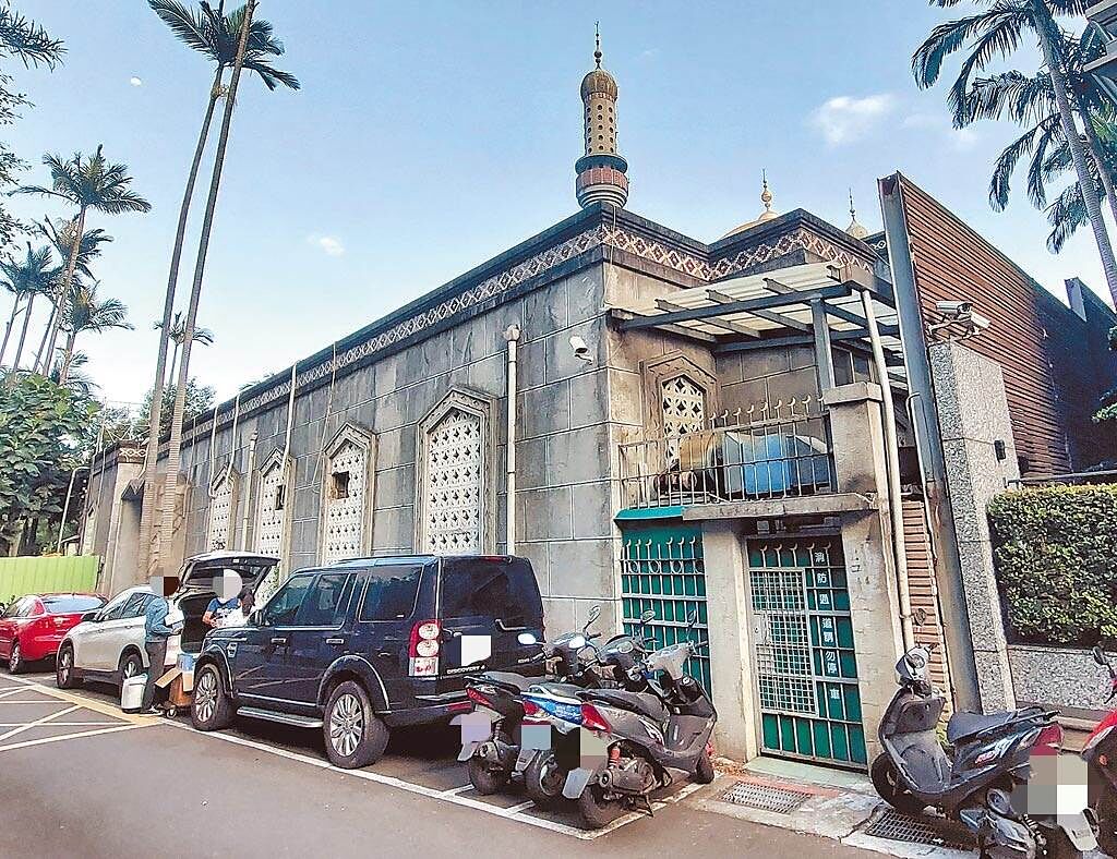 染疫機師去清真寺牽連6大學，陳時中今表示已訂封鎖辦法。圖為台北清真寺。（資料照／趙雙傑攝）