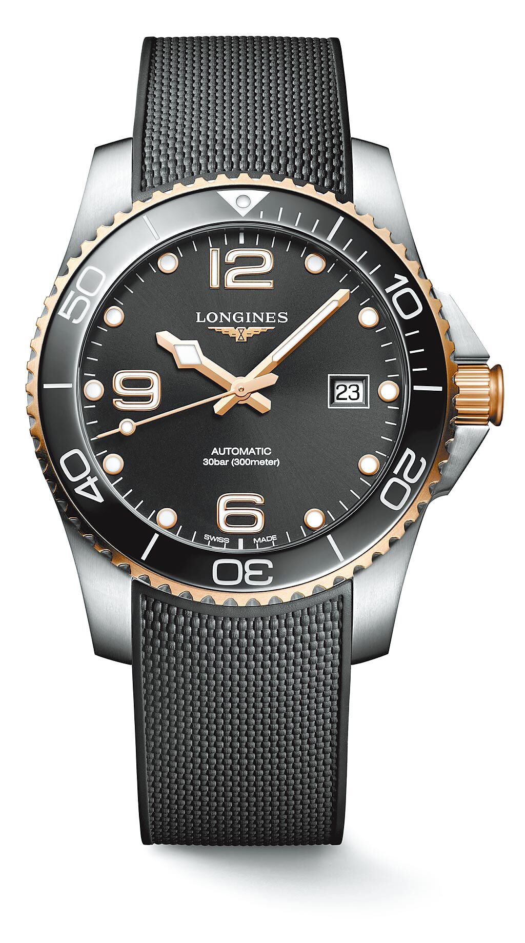 浪琴表HydroConquest 深海征服者系列黑色陶瓷圈不鏽鋼雙色金腕表，5萬8800元。（Longines提供）