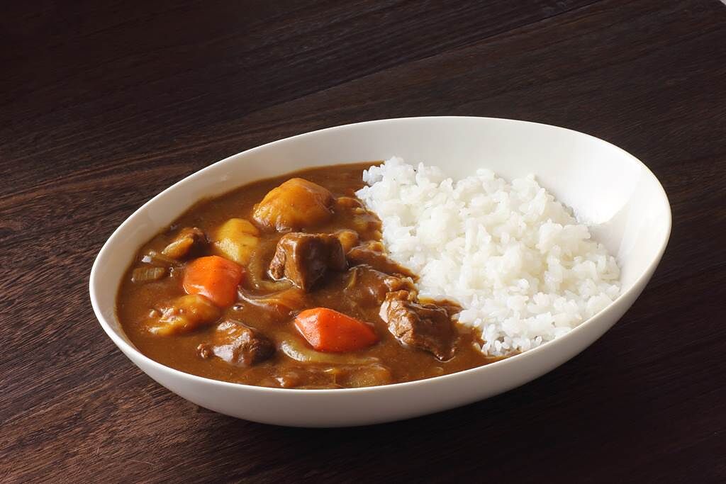 日本綜藝節目《日本大國民》到名古屋製作美食特輯，其中「台灣咖哩」引起網友熱議，不過台灣人看見食物本尊後都相當傻眼。(示意圖/達志影像)