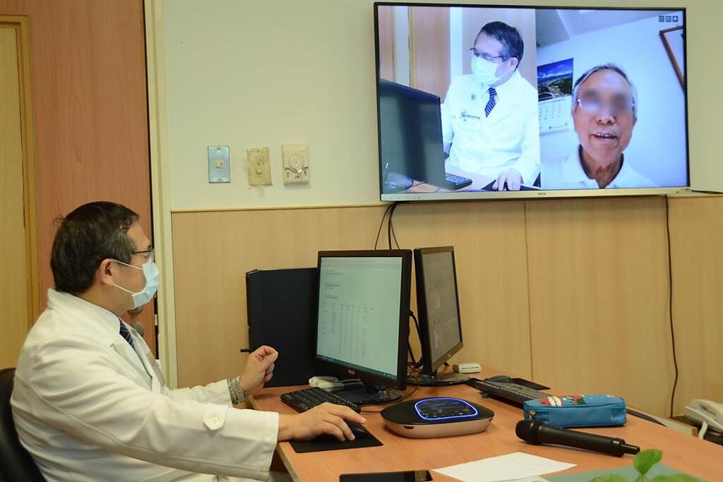 台北慈濟醫院即日起開放慢性病患者以「通訊診療」就診，減少感染風險。（台北慈濟醫院提供）