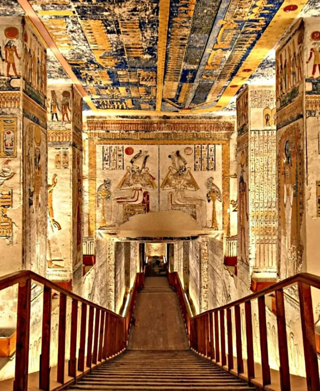 ▲透過雲端VR影片可一窺埃及帝王谷的華麗地下宮殿。　圖：埃及旅遊推廣局-Instagram@egypt.history╱提供