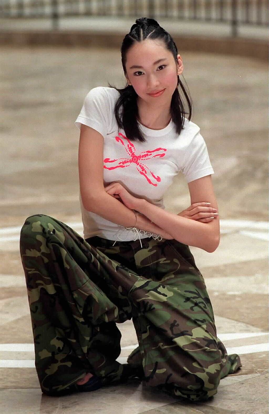 吳佩慈在1998年以「九頭身怪怪美少女」之名出道。（圖／本報系資料照片）