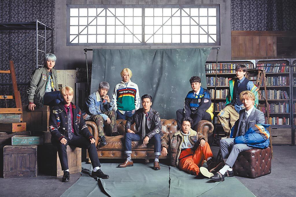 韓團「Super Junior」所屬公司SM娛樂祭出2天有薪假，鼓勵員工們打疫苗。（愛貝克思提供）