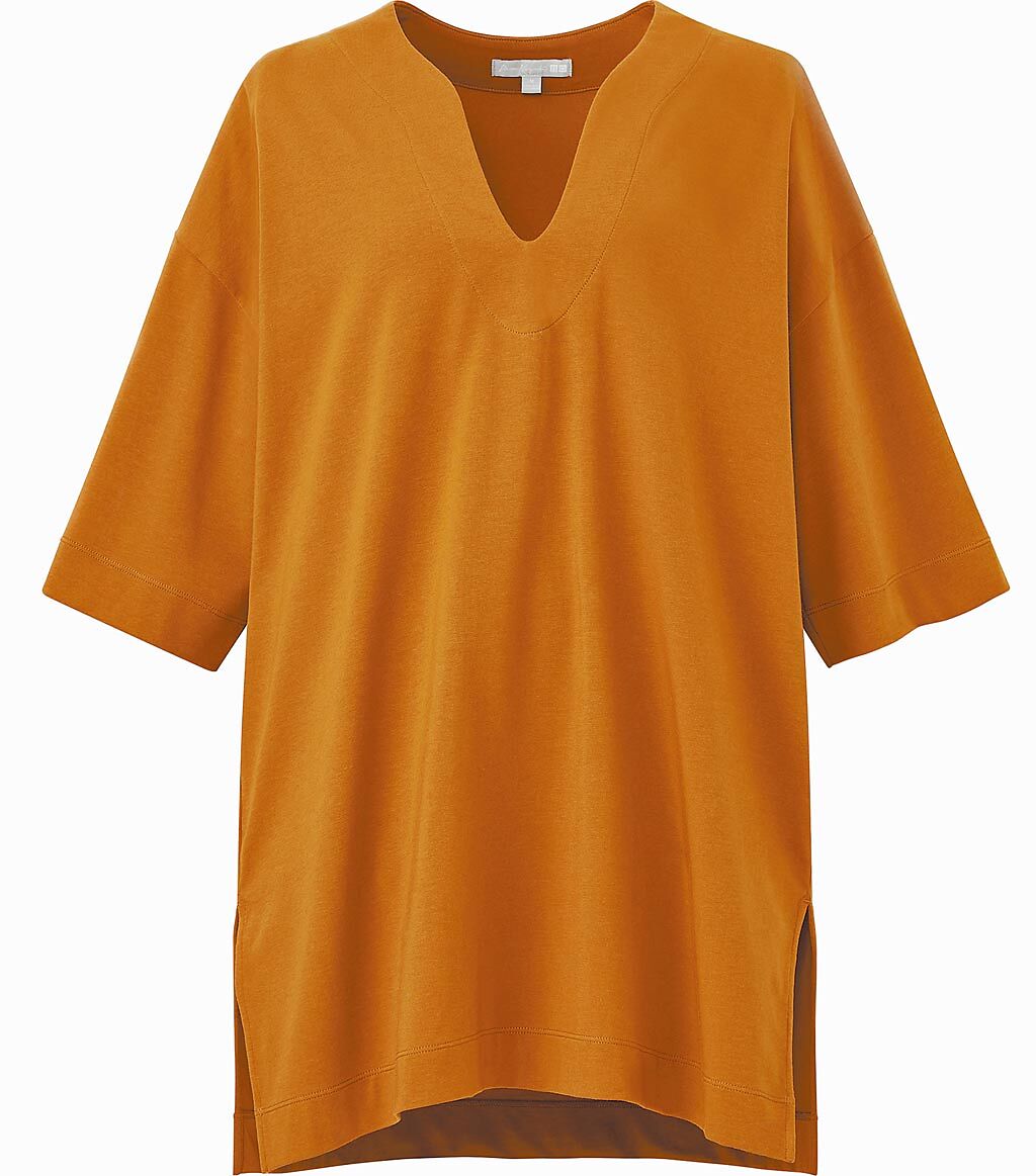UNIQLO女裝 Mame AIRism棉質寬版T恤，790元。（UNIQLO提供）