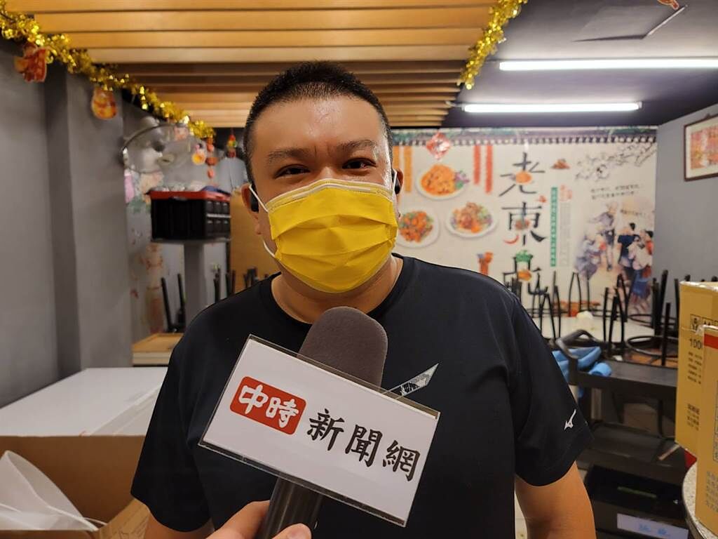 來自大陸東北、現年46歲的老闆楊波，台灣的人情味令他感動。（照片/游定剛 拍攝）