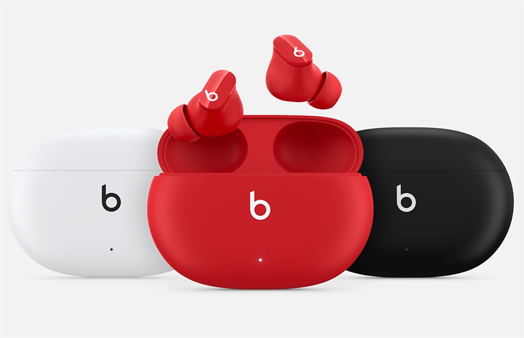 蘋果發表Beats Studio Buds無線耳機。（摘自蘋果官網）
