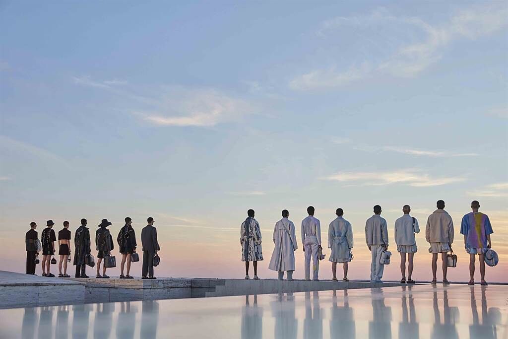 FENDI 2022年春夏男裝系列秀場選定品牌羅馬總部大樓。（FENDI提供）