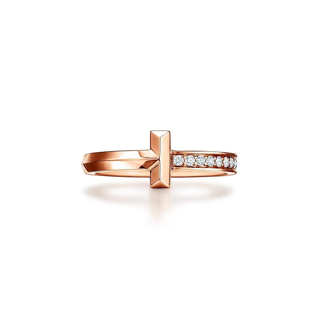 Tiffany T1 K金鑲鑽戒指，6萬元。（Tiffany & Co.提供）