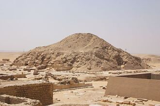 埃及尋奇  烏納斯金字塔