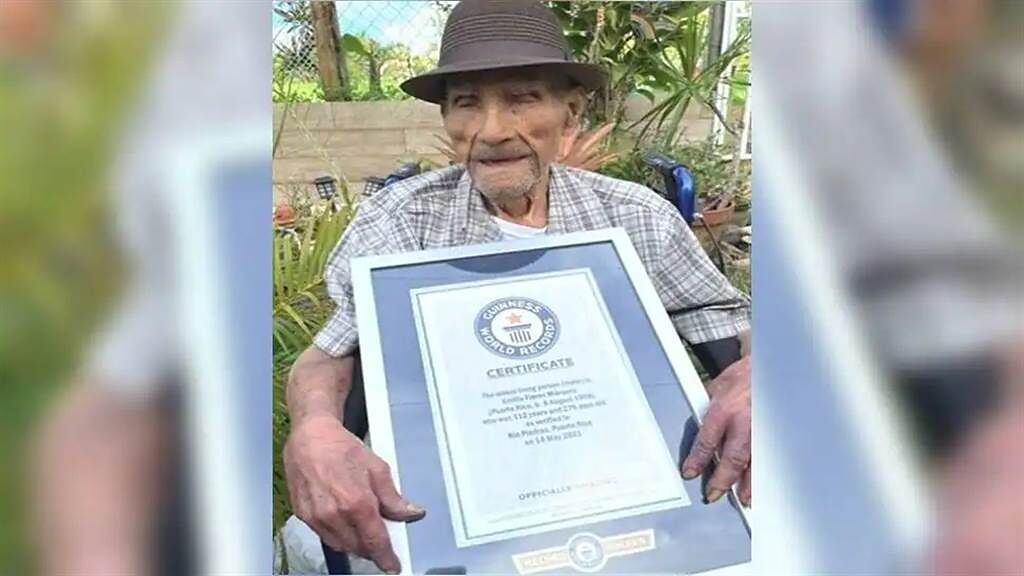 波多黎各一名長者，近日以高齡112歲又326天打破金氏世界紀錄，成為世界最長壽男性（圖／TikTok＠guinnessworldrecords）