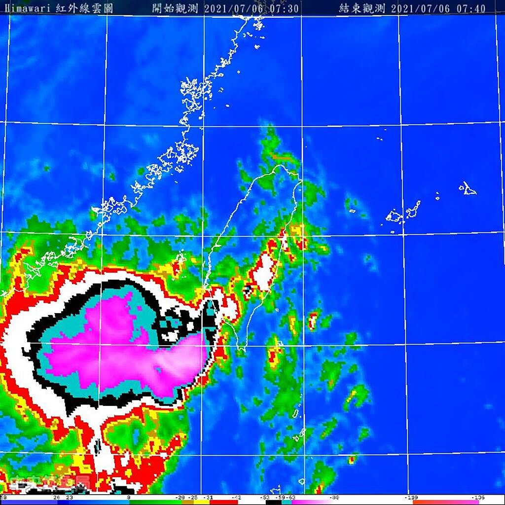 熱帶低壓今擦邊過台灣，花東、恆春半島有大雨發生機率。（翻攝自氣象局）