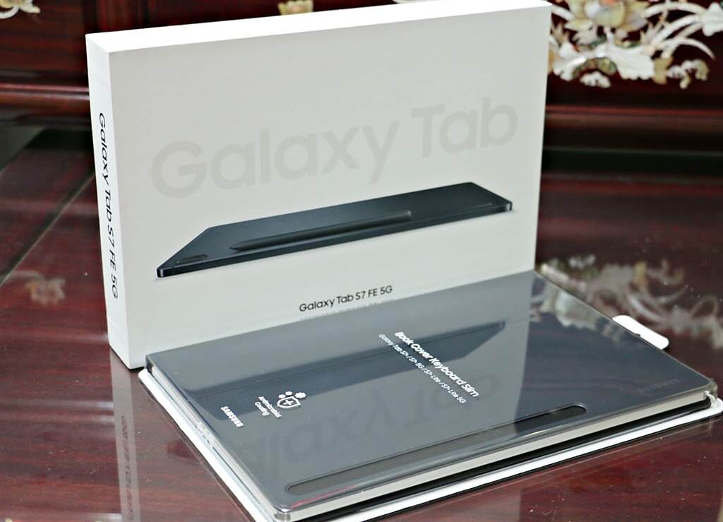 三星Galaxy Tab S7 FE 5G。（黃慧雯攝）