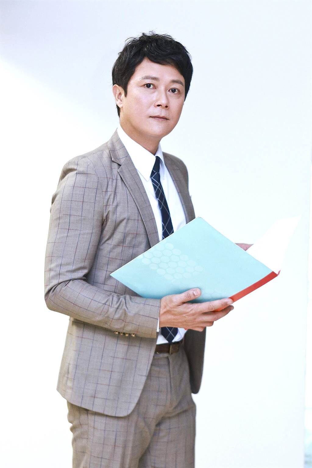 王燦加入《黃金歲月》。（民視提供）