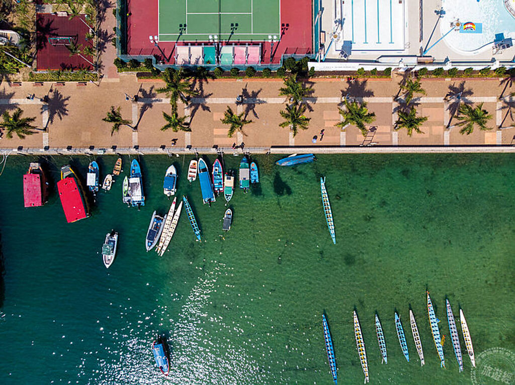 西貢清澈碧綠的大海浮潛是夏日熱門活動（圖片：港旅局提供 ）