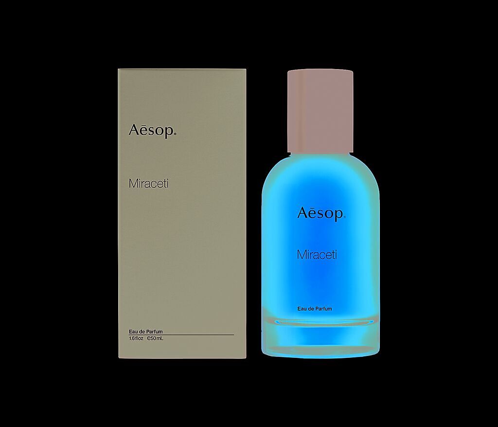 Aesop Miraceti米拉塞蒂香水，包裝內盒由藝術家傑克庫爾特設計，50ml，5600元。（Aesop提供）