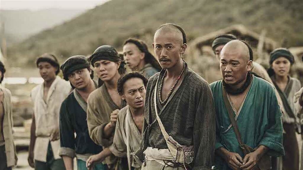 吳慷仁飾演的「水仔」角色，為了求生存，在閩、客、部落之間周旋協調。（公視提供）  