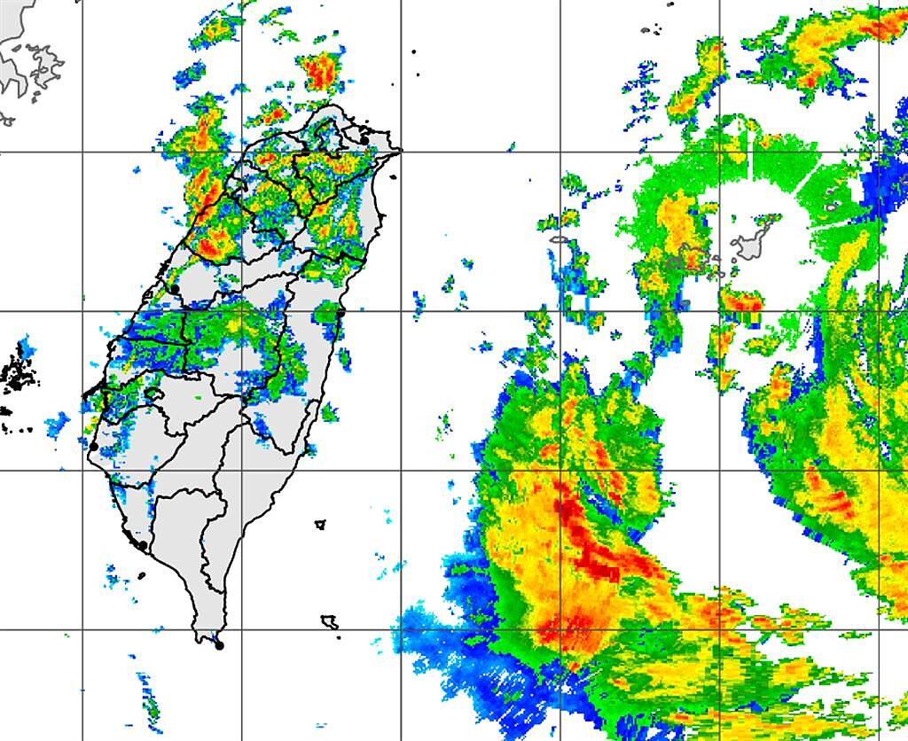 颱風逼近，雙北、桃園、宜蘭等地山區升級豪雨特報。（中央氣象局提供）