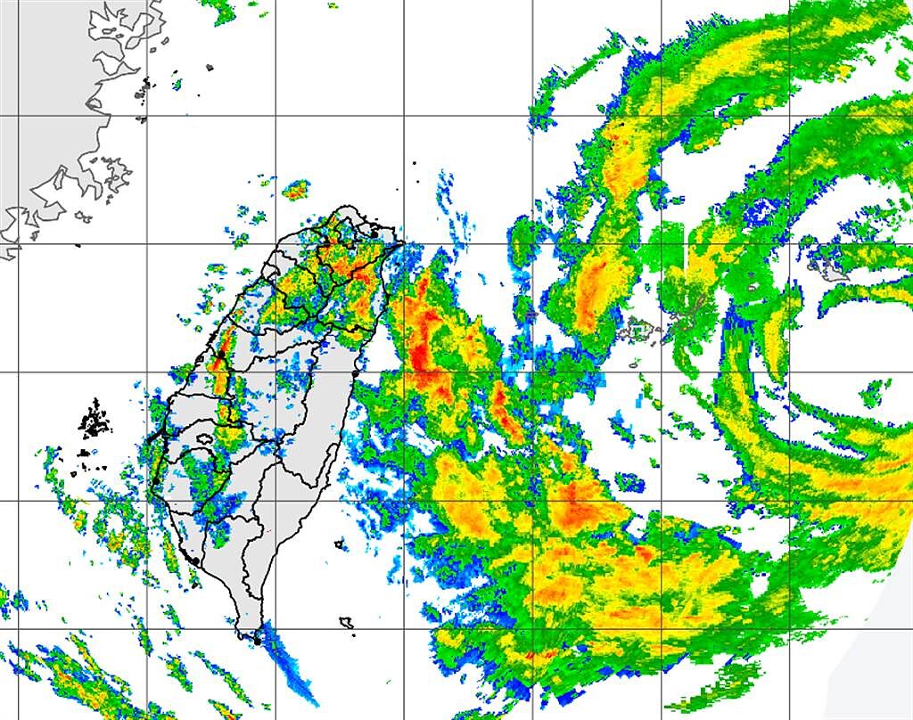 烟花今、明兩天將通過台灣北部海域，北台灣風雨加劇。（中央氣象局提供）