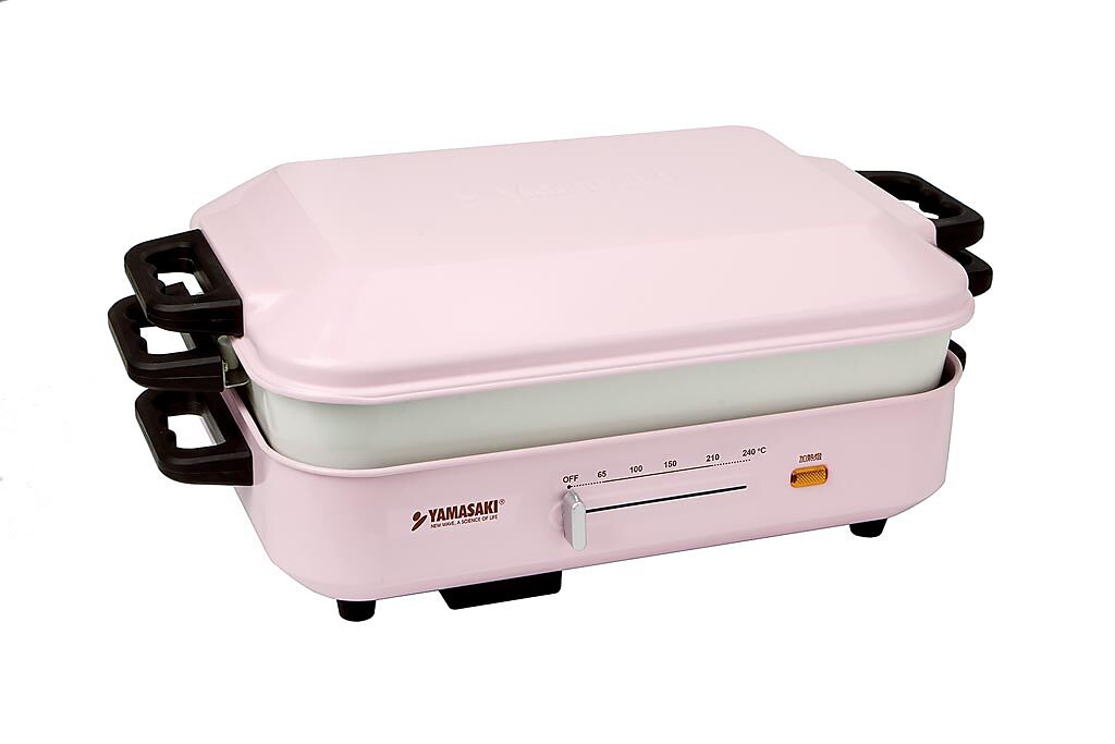 Yahoo奇摩超級商城的山崎日式多功能BBQ烹調電烤爐，原價4990元，8月2日前特價2663元。（Yahoo奇摩超級商城提供）