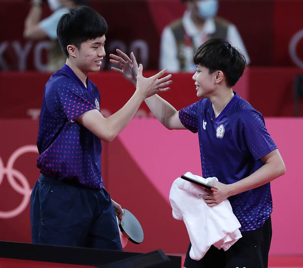 台灣桌球好手鄭怡靜、林昀儒奪下東京奧運混雙銅牌。（季志翔攝）