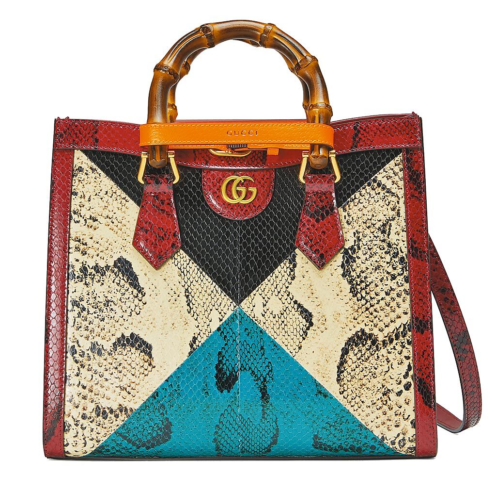 Gucci Diana多色拼接蟒蛇皮手提包，22萬5800元。（Gucci提供）