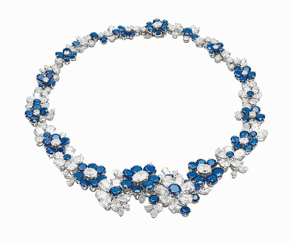 寶格麗Heritage典藏系列藍寶石與鑽石項鍊，創作時間約1961年。（寶格麗提供）