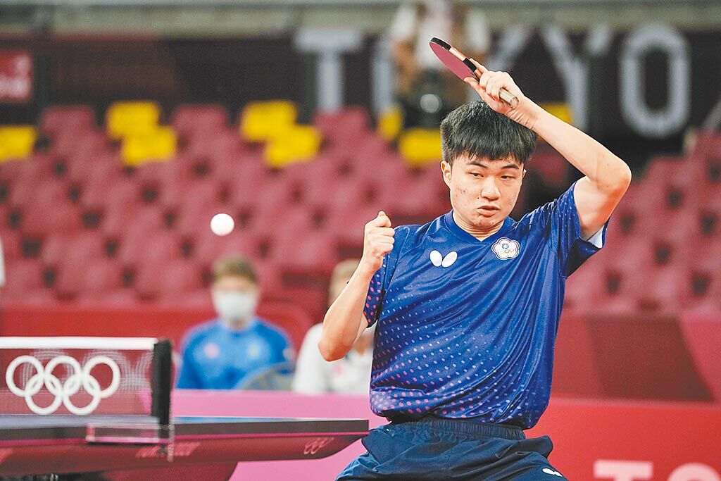 19歲的林昀儒青春無敵，在桌球個人賽一日雙勝，晉級男單8強。（美聯社）