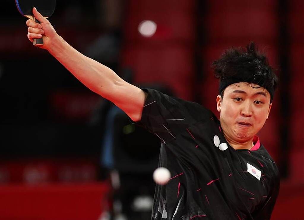 韓國桌球選手鄭榮植在東奧男單8強出局。（美聯社）
