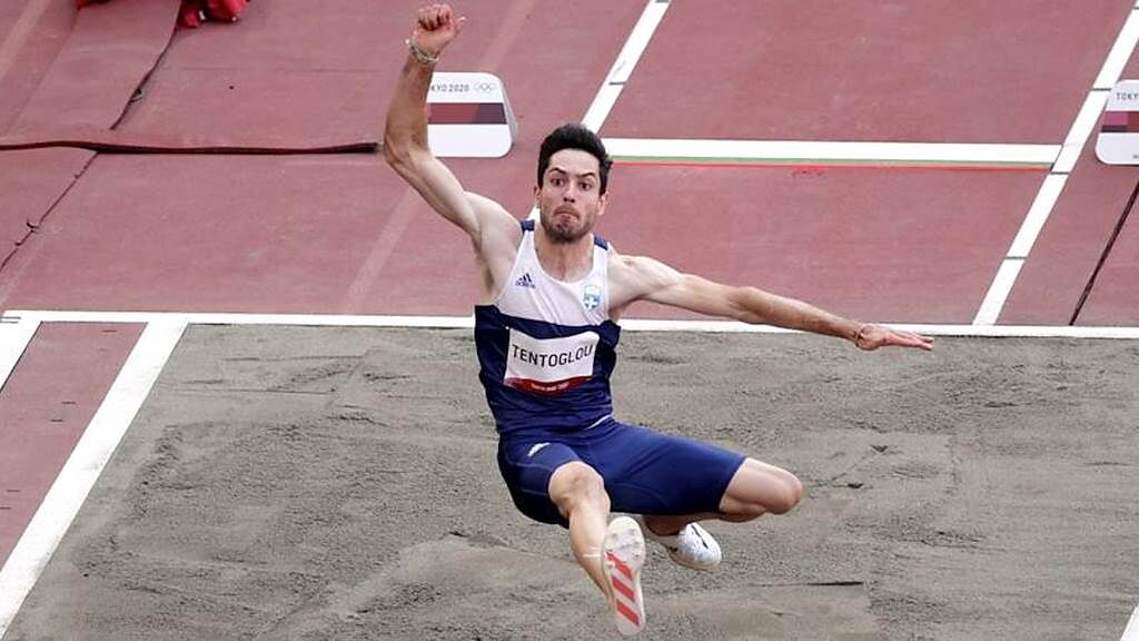 希臘田徑選手Miltiadis Tentoglou在男子跳遠跳出8.41公尺摘下金牌。（路透）