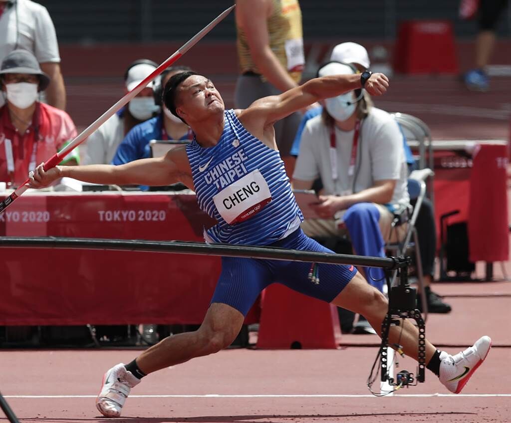 鄭兆村東奧資格賽僅擲出71.20公尺，無緣取得決賽門票。(季志翔攝)