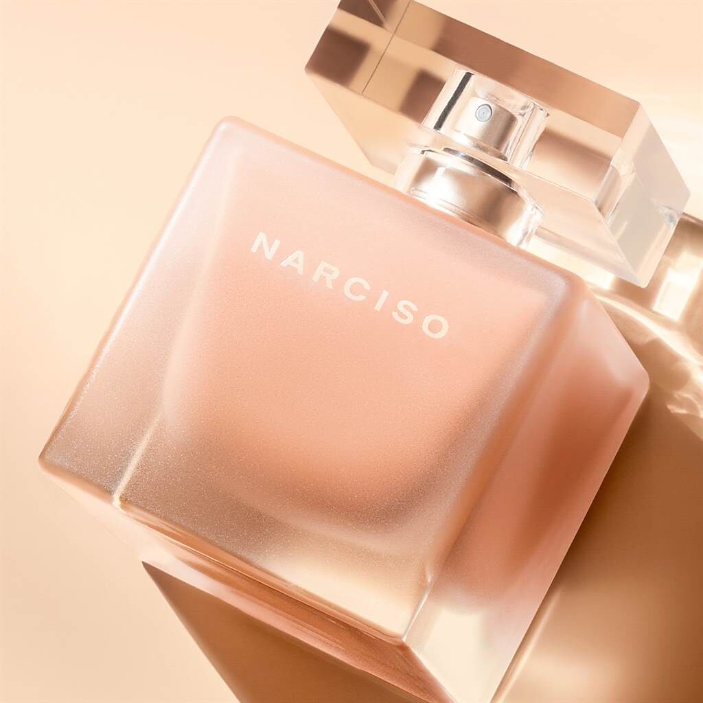 NARCISO沐橙琥珀香水。（圖／品牌提供）