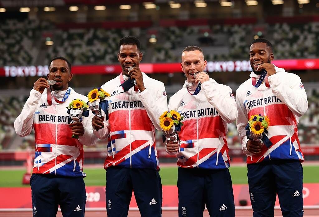 英國男子400公尺接力銀牌Chijindu Ujah（左起）被驗出禁藥，可能連累隊友Zharnel Hughes、Richard Kilty、Nethaneel Mitchell-Blake被取消銀牌與獎金。（路透）