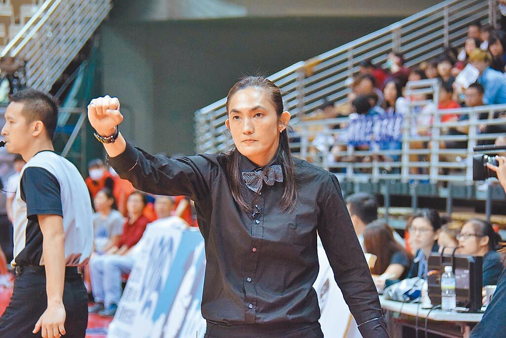錢薇娟接下亞洲盃中華女籃總教練職位。（取自錢薇娟FB）