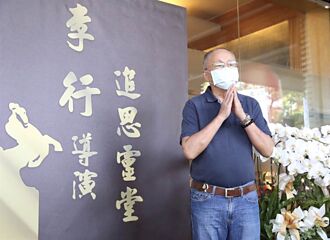 王小棣難忘李行拍桌捍衛台灣電影 紀錄片《行影．不離》金馬獎亮相