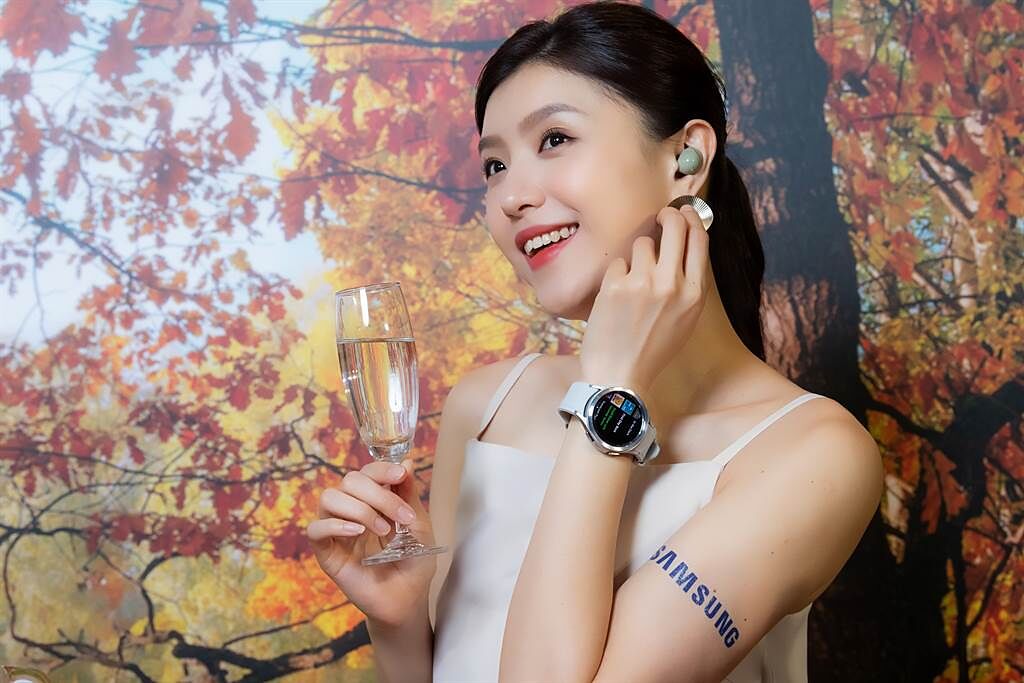 台灣三星電子今日正式宣布將在台推出Galaxy Watch4、Galaxy Watch4 Classic 及Galaxy Buds2。（三星提供／黃慧雯台北傳真）