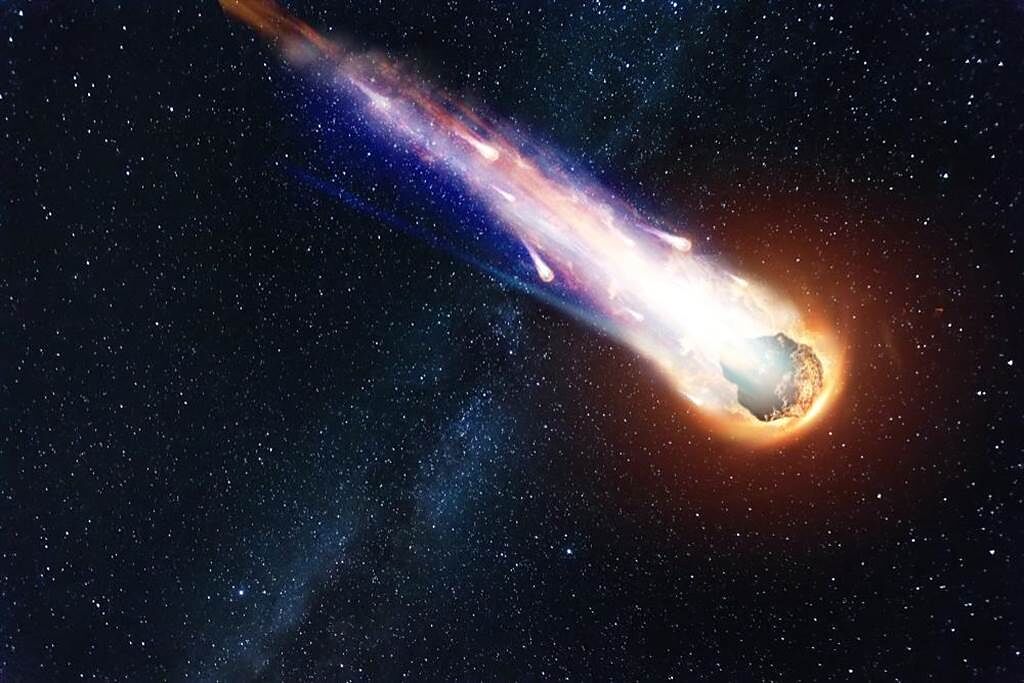 隕石為流星體在地球大氣層墜落中，為燃燒殆盡的單一固體。（圖／達志影像）