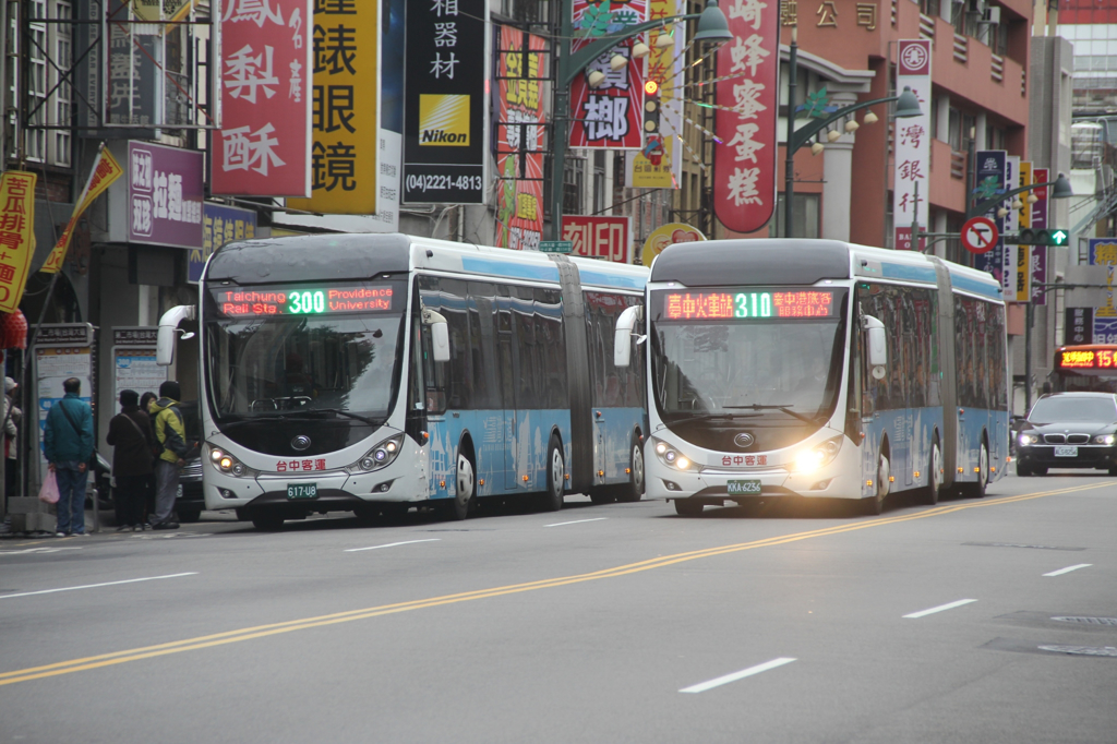 台中市公車運量逐步回升，市府盤點各公車路線服務狀況，加強乘車服務，滿足民眾需求。／台中市政府提供