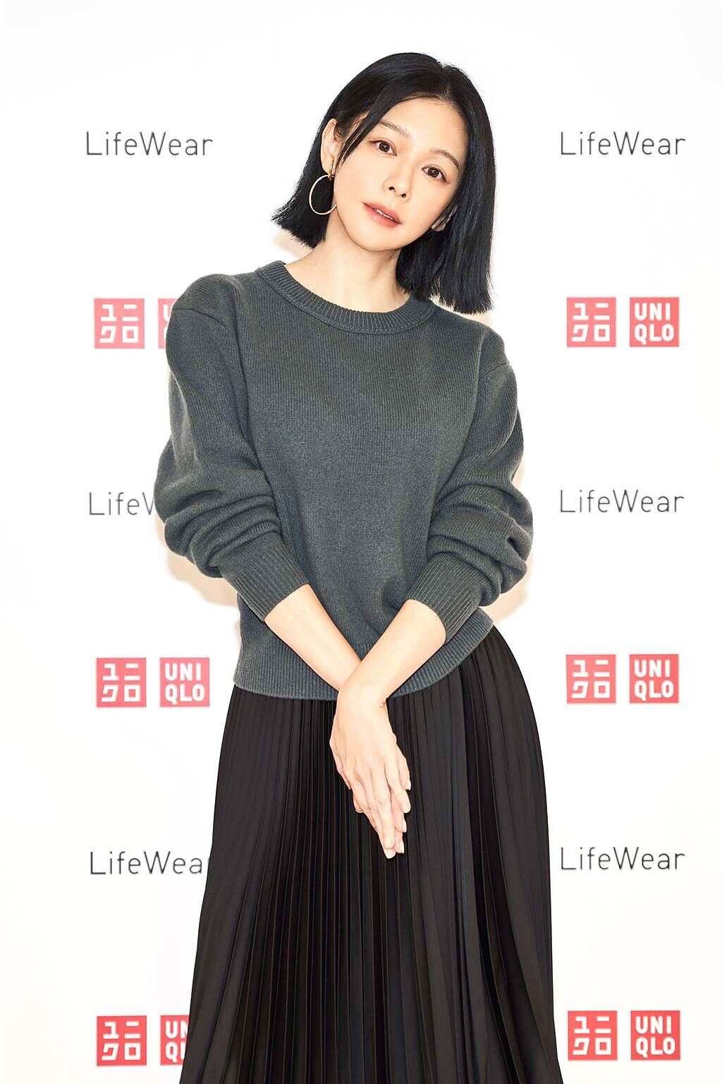 UNIQLO全新LifeWear品牌代言人徐若瑄展現時尚優雅。（UNIQLO提供）