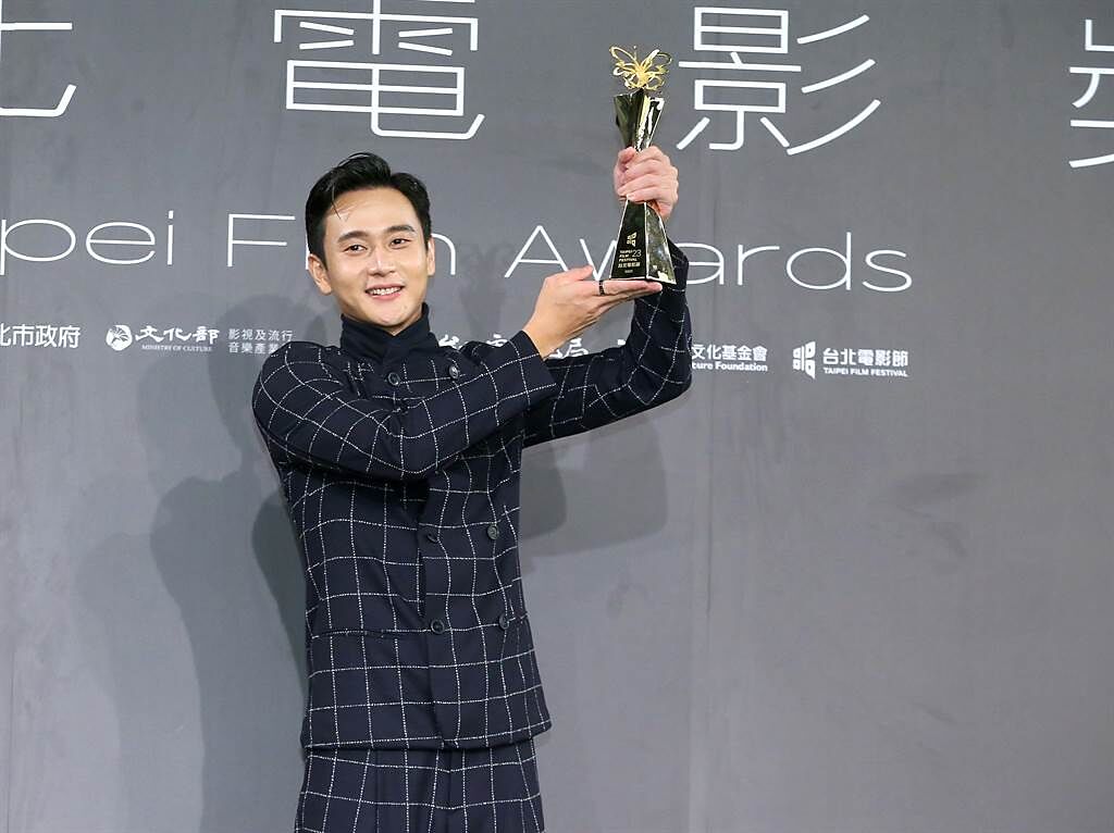 劉冠廷以《詭扯》獲得本屆台北電影獎最佳男配角獎。（粘耿豪攝）