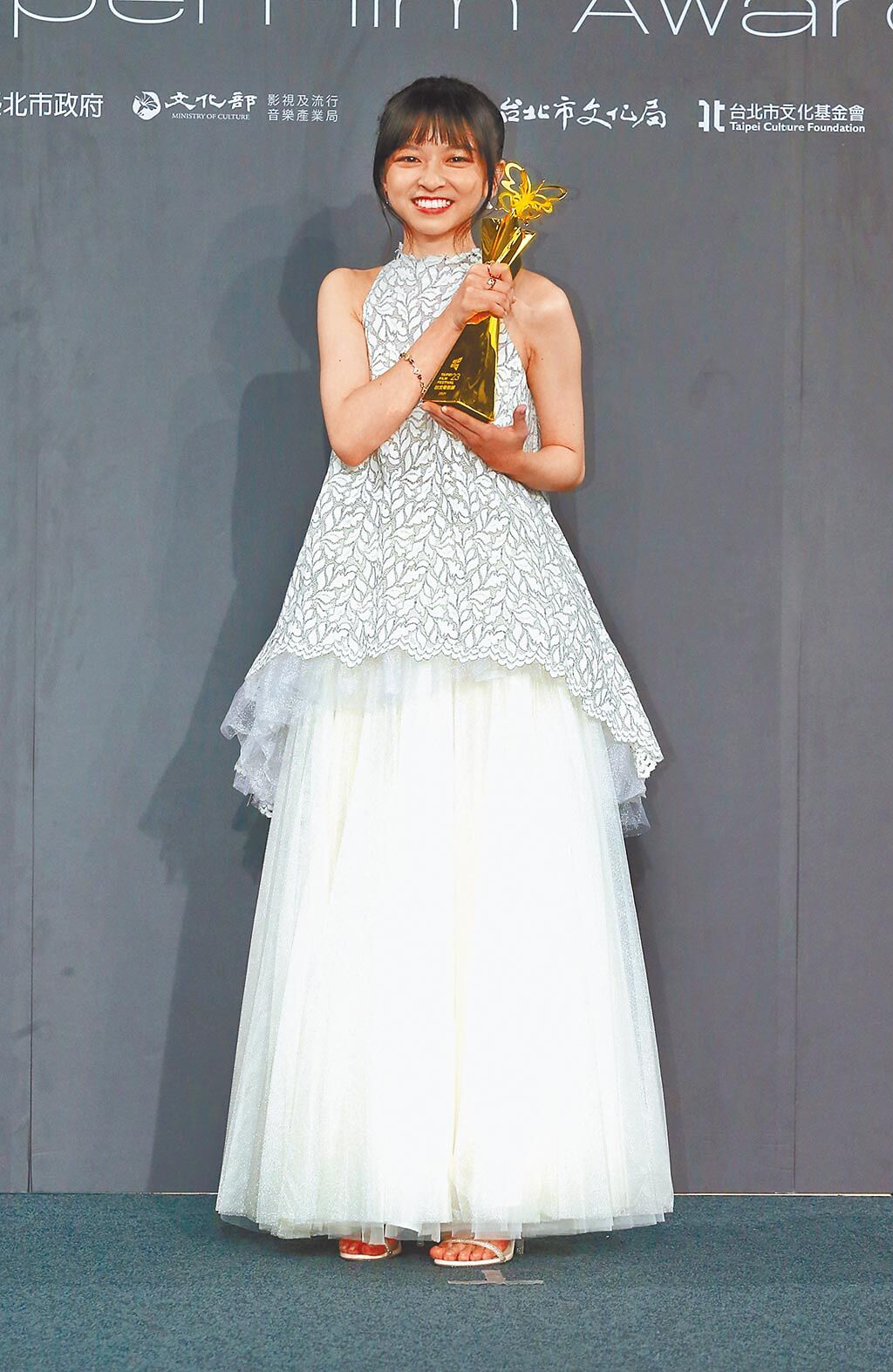 陳姸霏昨以《無聲》再獲1座新演員獎。（粘耿豪攝）