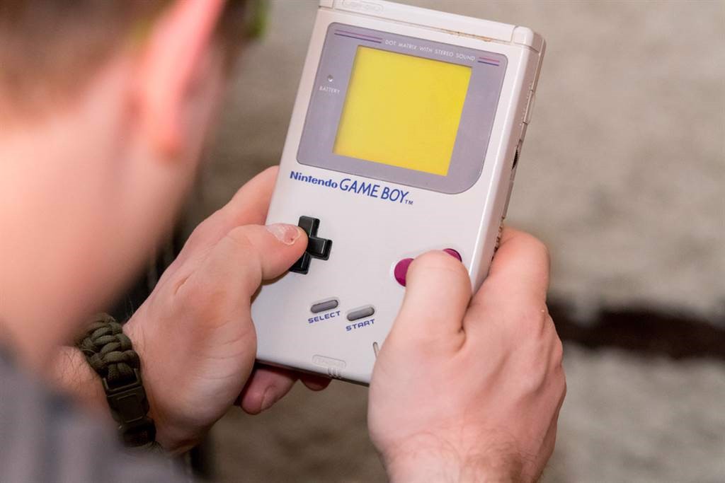 掌上遊戲機始祖GameBoy（圖/取自達志影像）