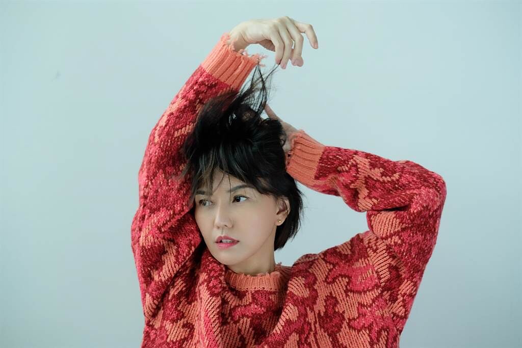 孫燕姿今推出最新單曲〈匿名萬歲〉。（環球提供）