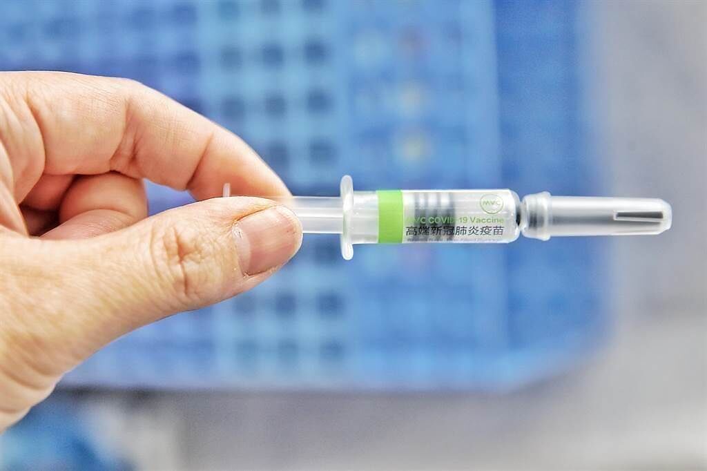 台中市兩名男子接種高端疫苗第二劑後出現症狀住院治療中。(資料照片)