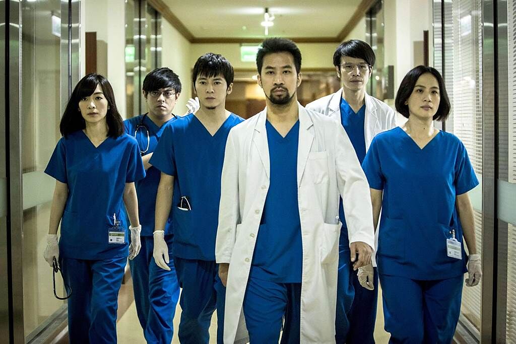 由黃健瑋、李國毅等人主演的醫療劇《麻醉風暴2》即將於中天播出。（中天綜合台提供）