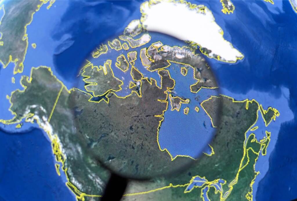一名網友查看Google地圖時，發現加拿大一處田野裡，竟出現男性生殖器的圖案。(示意圖/達志影像)