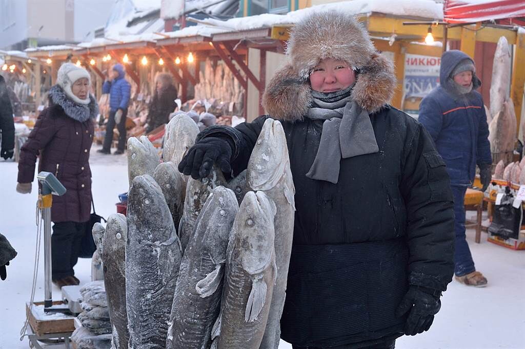 薩哈共和國有全世界最冷的露天市場，魚類和肉類不用放到冰箱就會自己結凍。(示意圖/達志影像)