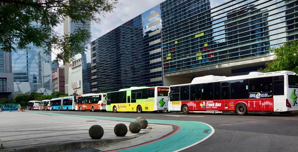 台中市政府逐步完善低碳公共運輸路網，打造更便利、環保的大都會一日生活圈。(台中市政府提供)
